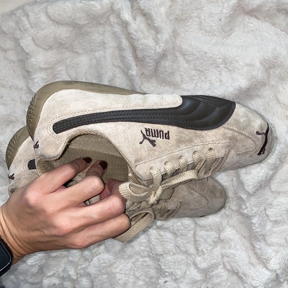 Puma shoes - Picture 2 of 4